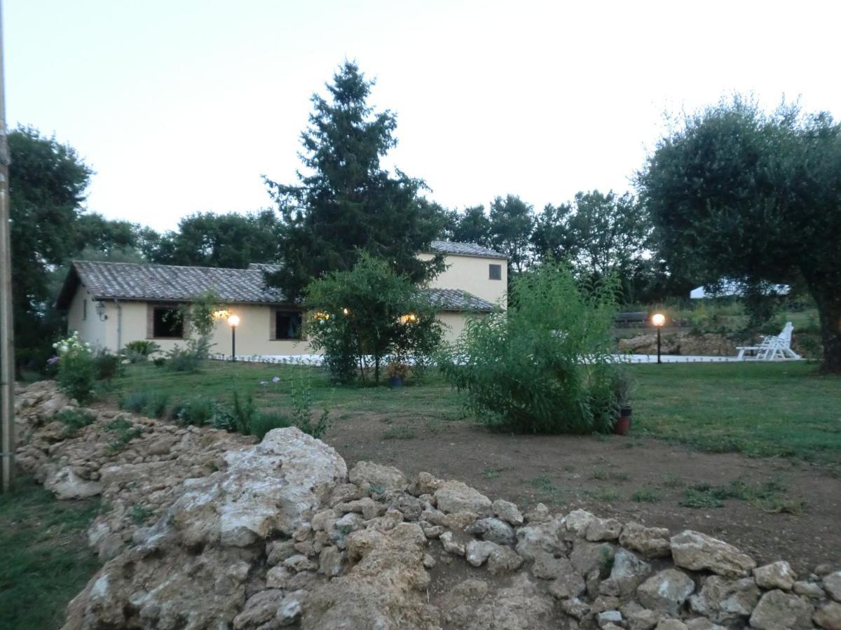 I Massi Acomodação com café da manhã San Michele in Teverina Exterior foto